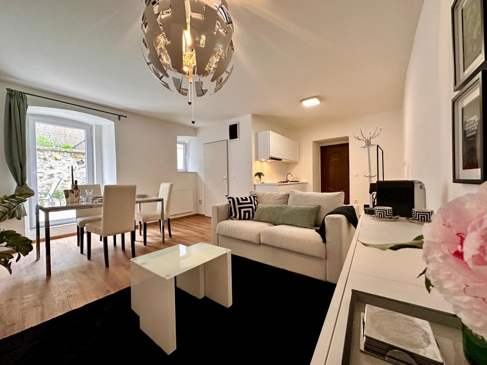 Schoene Ferienwohnung Schottwien Buitenkant foto